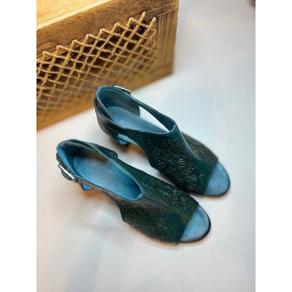 ROPER MIKA Burnished Turquoise Tooled Leather Mule w Side Buckle - Picture 8 of 8